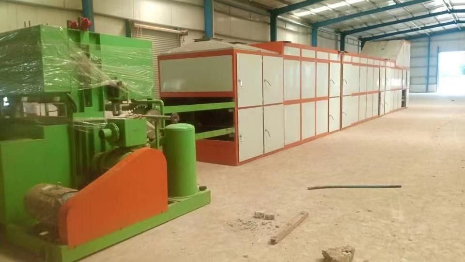 Całkowicie automatyczna maszyna do pakowania kulek do jaj / urządzenia do formowania celulozy / linia produkcji kulek do jaj z sterowaniem PLC