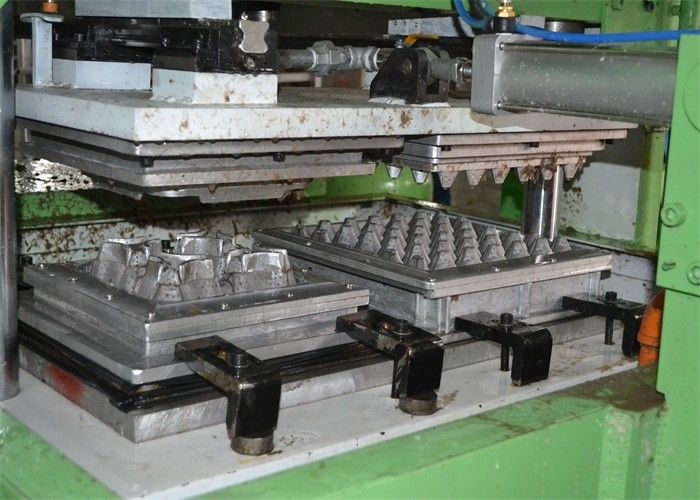 Maszyna do tworzenia tacy do jaj z masy mięsnej o wysokiej prędkości produkcji